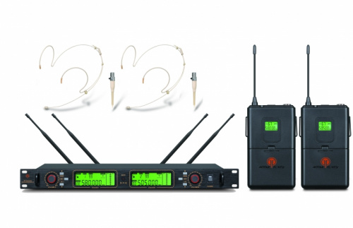 Arthur Forty U-9900B PSC (UHF) радиосистема с кейсом