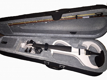 Brahner EV-505/MWH 4/4 электроскрипка в комплекте